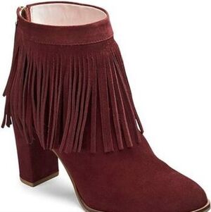 Sole Diva sz 7 wine burgandy fringe heeled ankle boots